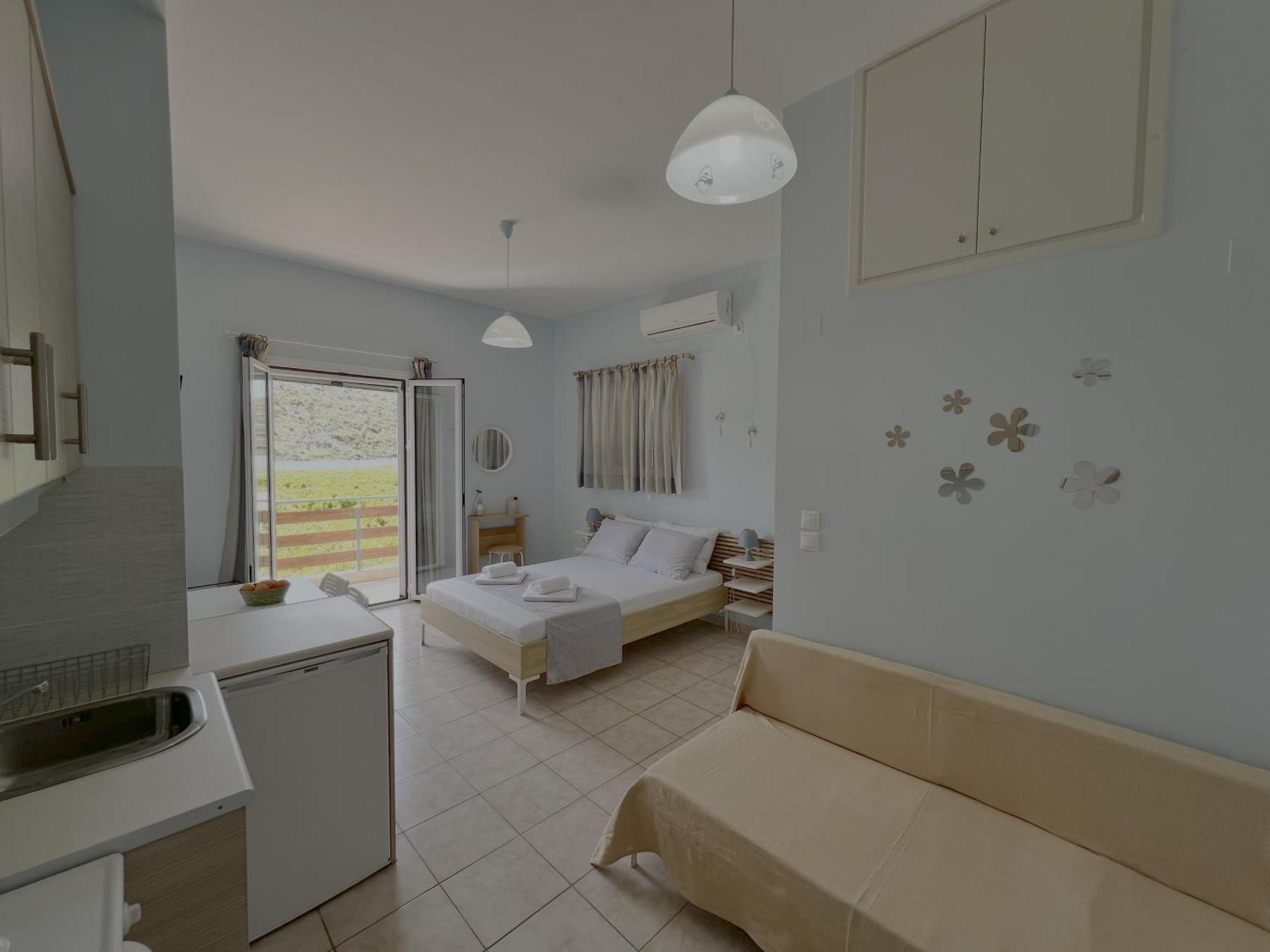 Ktima Klimentini Apartment Vivári Екстериор снимка
