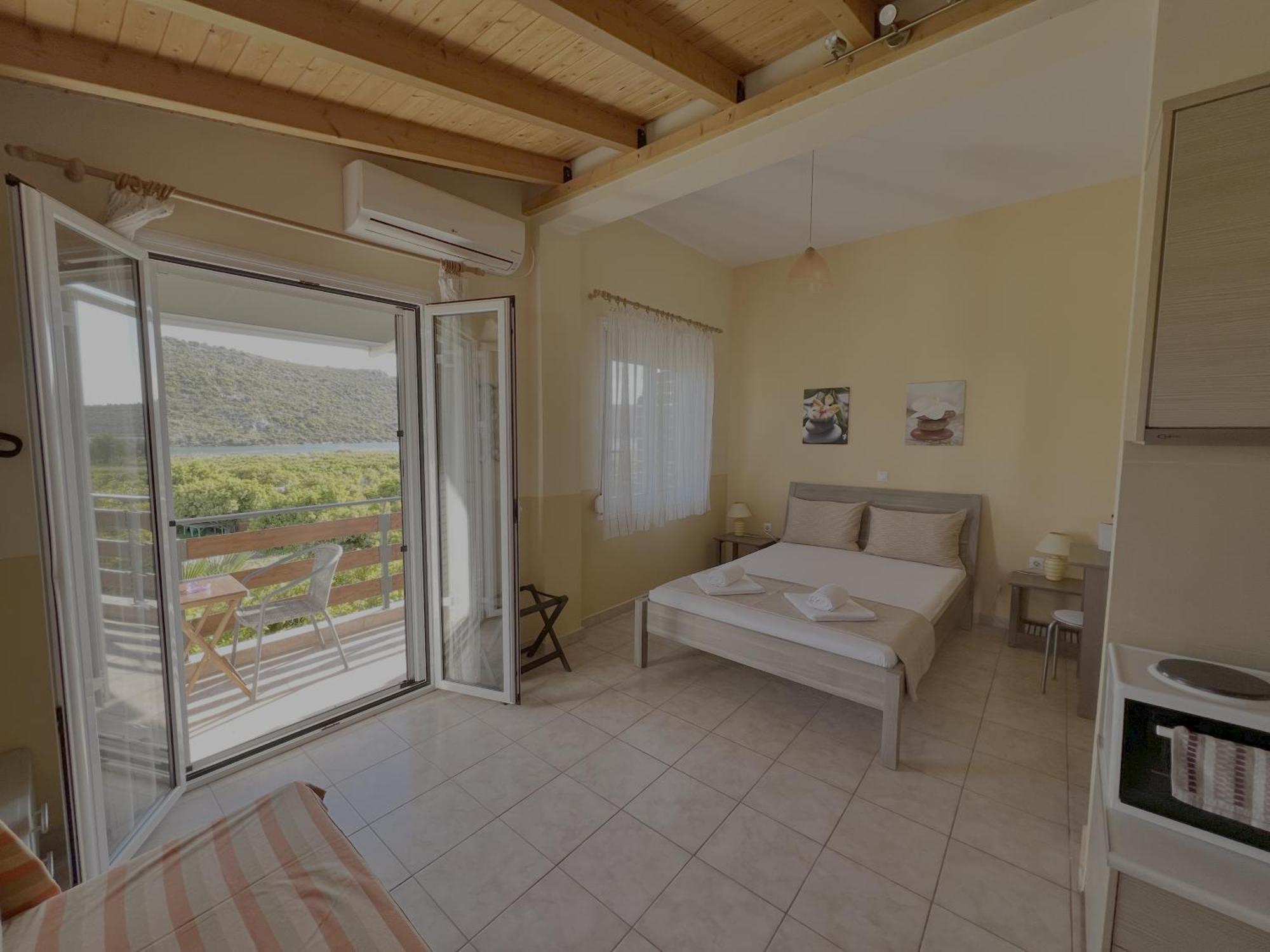 Ktima Klimentini Apartment Vivári Екстериор снимка