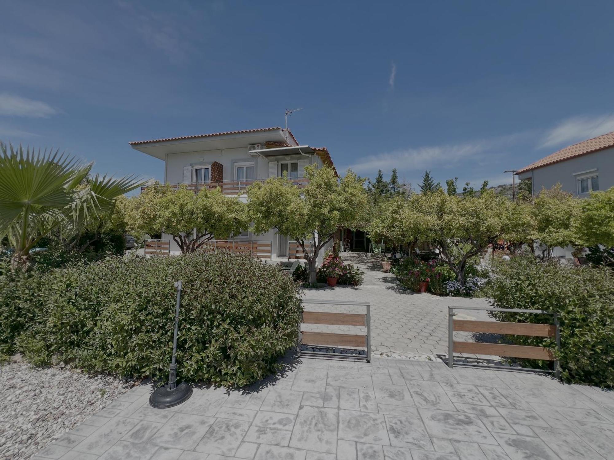 Ktima Klimentini Apartment Vivári Екстериор снимка