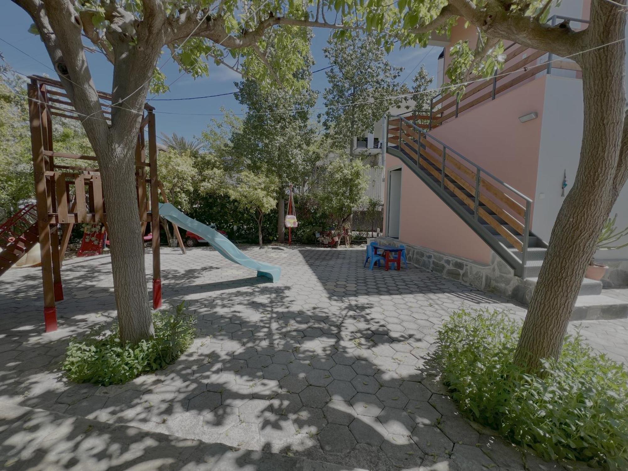 Ktima Klimentini Apartment Vivári Екстериор снимка